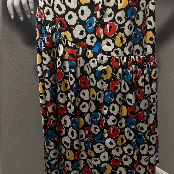 TOPSHOP Women”s Primary Floral In Black Tiered  Midi Dress Size 4 - Picture 9 of 14